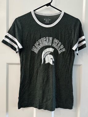 Women’s Michigan State Spartans logo T-Shirt size medium Blue 84 EUC